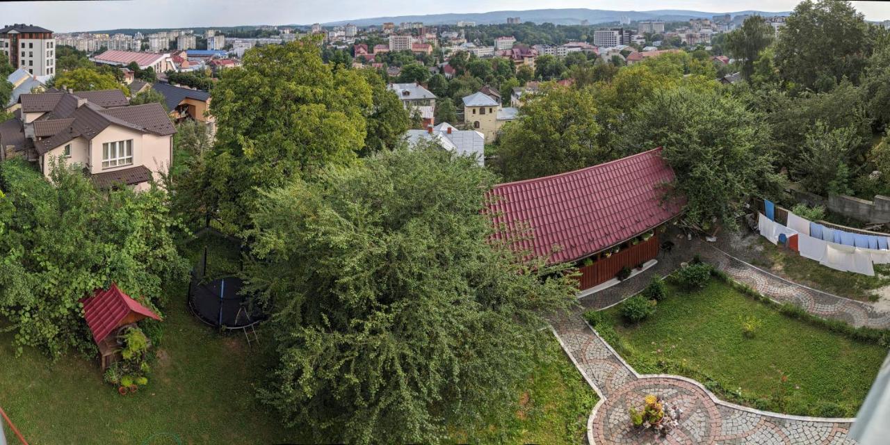 Hercules Truskavets Buitenkant foto